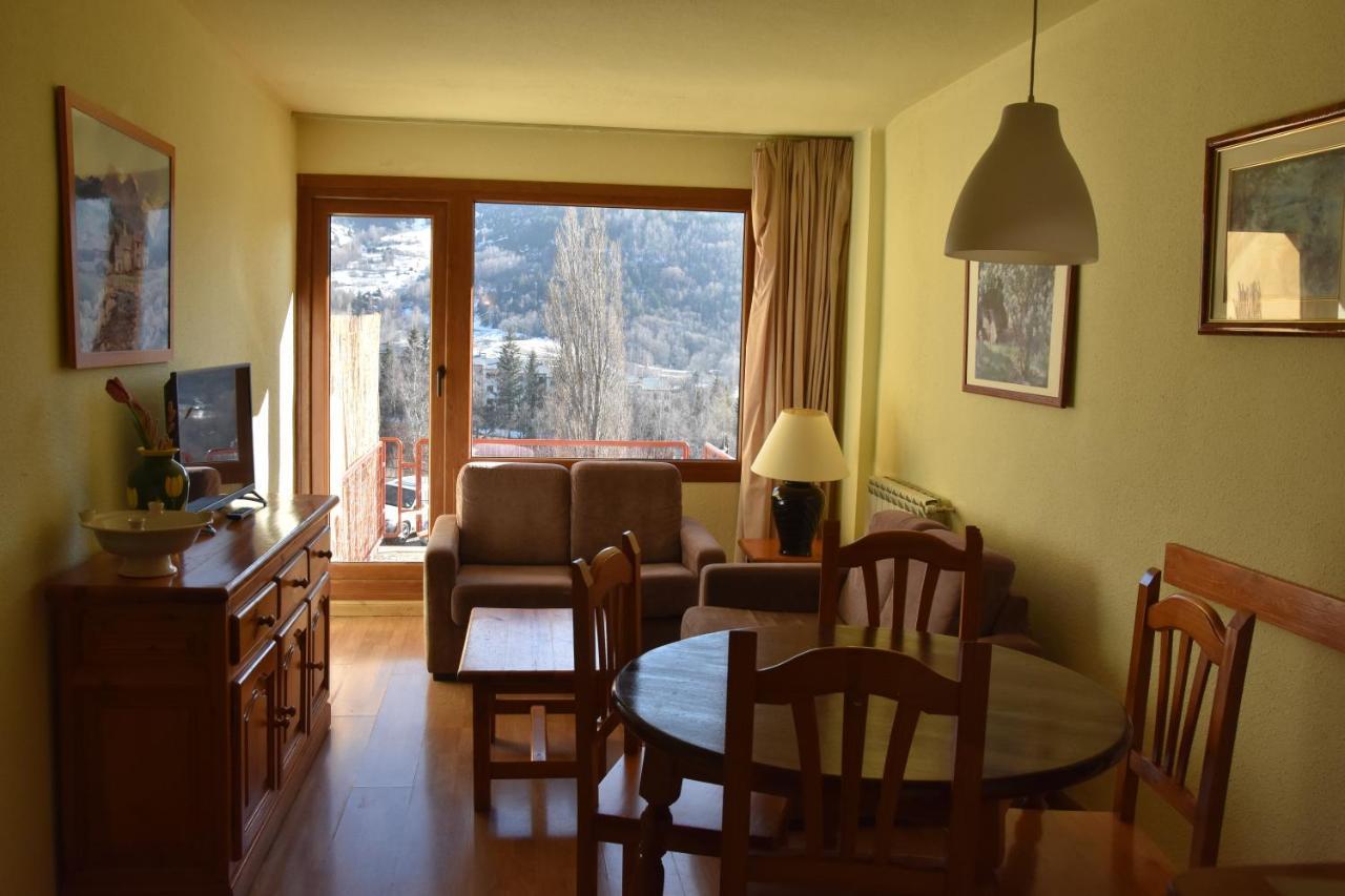 Apartamentos SNÖ Edelweiss Aramón Aramón Cerler Exterior foto