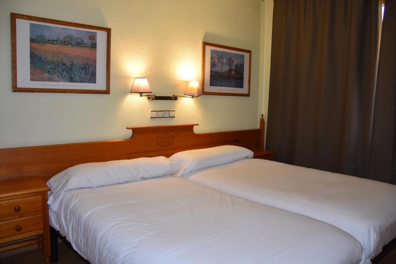 Apartamentos SNÖ Edelweiss Aramón Aramón Cerler Exterior foto