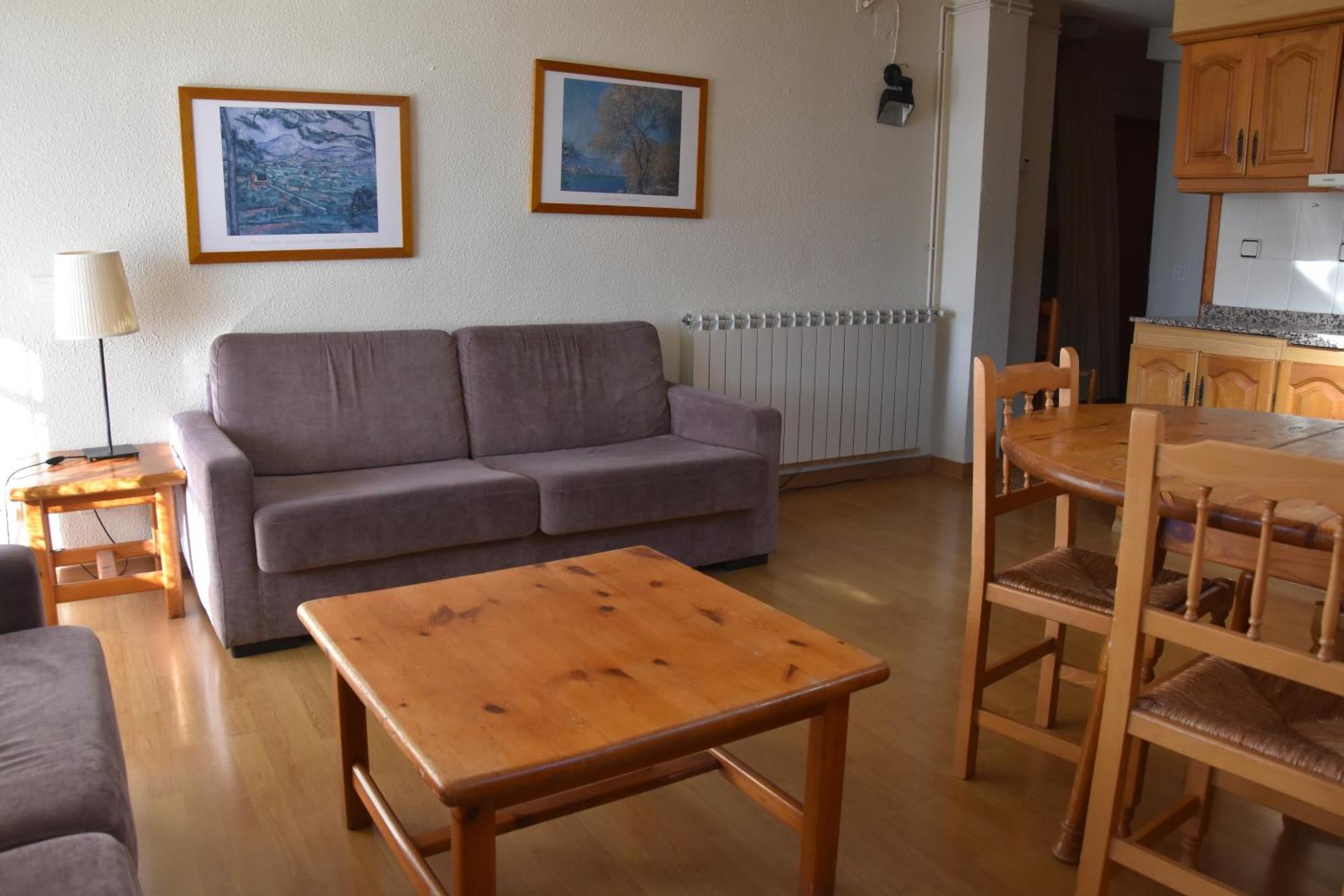 Apartamentos SNÖ Edelweiss Aramón Aramón Cerler Exterior foto